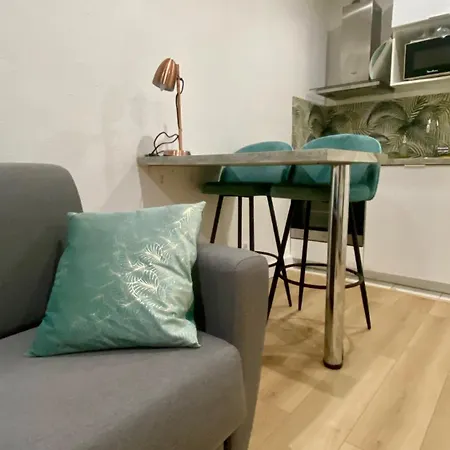 Appartement Bricka - 200m To The Beach, Parking, Clim, Terrace *